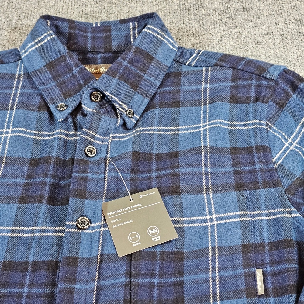 Eddie Bauer Mens Small Blue Everyday Flex Flannel Plaid Button Down Hiking Shirt